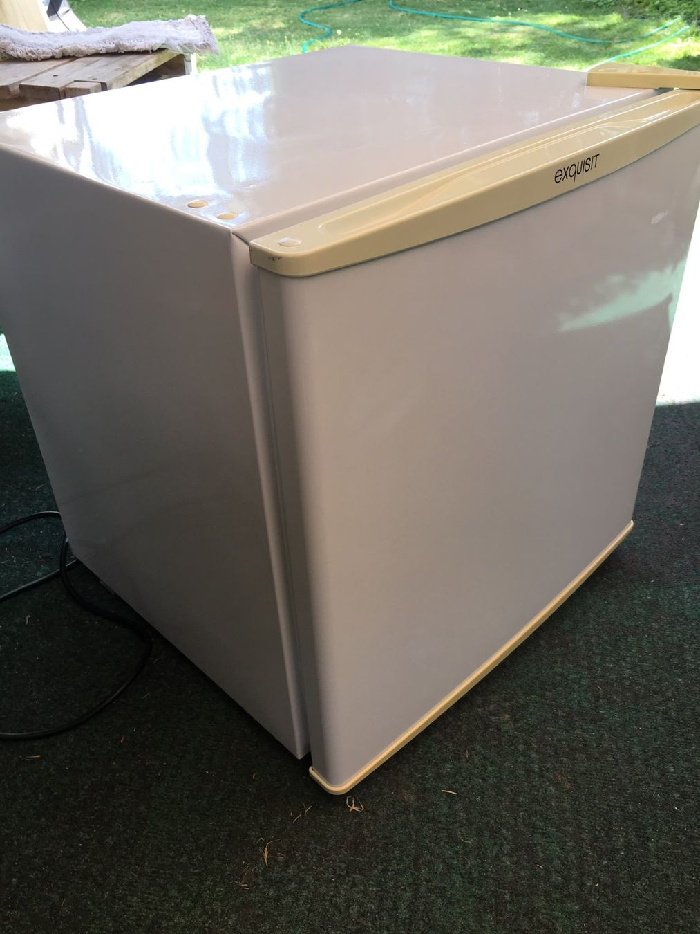 Congelatori: Mini Freezer - exquisit – Usato da Wallisellen venduto da log_w8kb