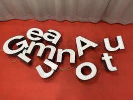 11 Leuchtbuchstaben 