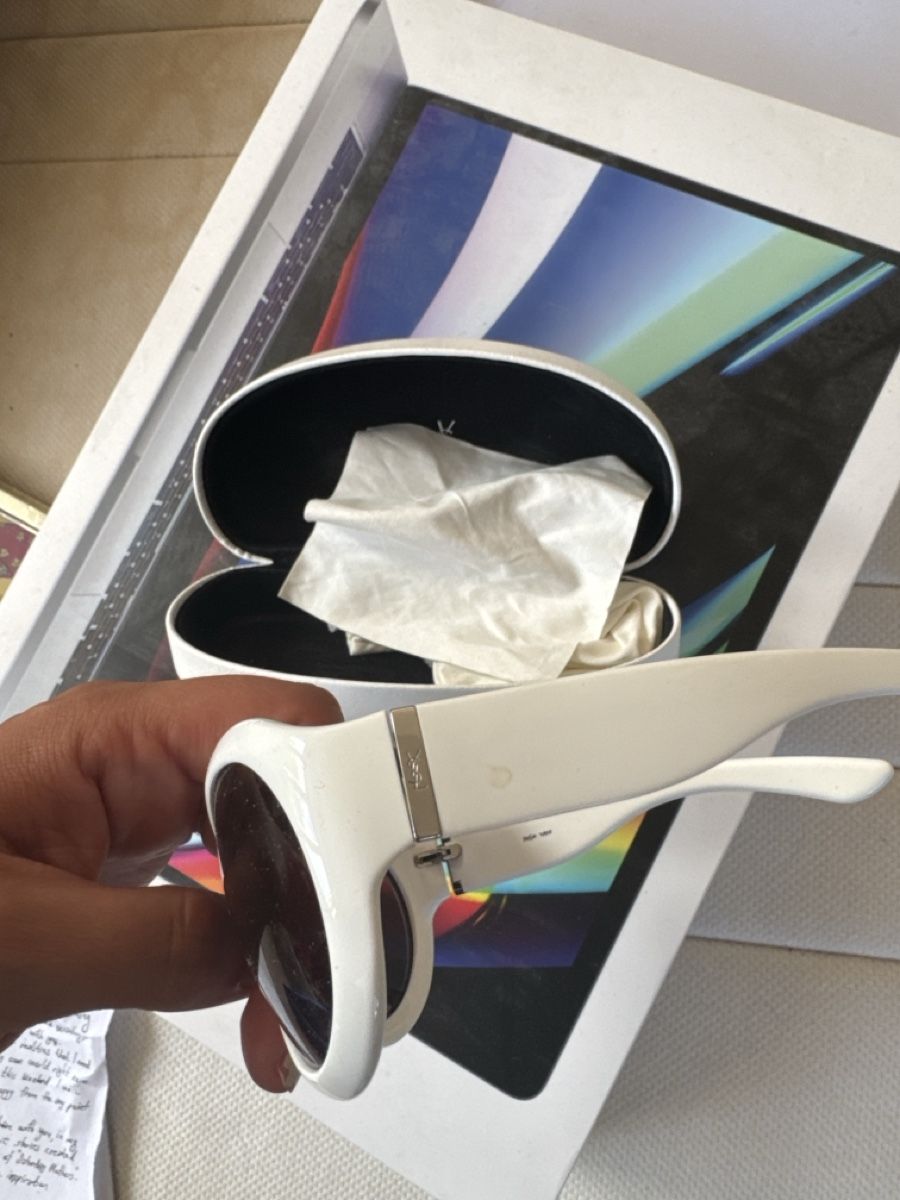 Saint Laurent Occhiali & Lenti: Yves Saint Laurent Sonnenbrille  – Usato da Bern venduto da cocoelane 2