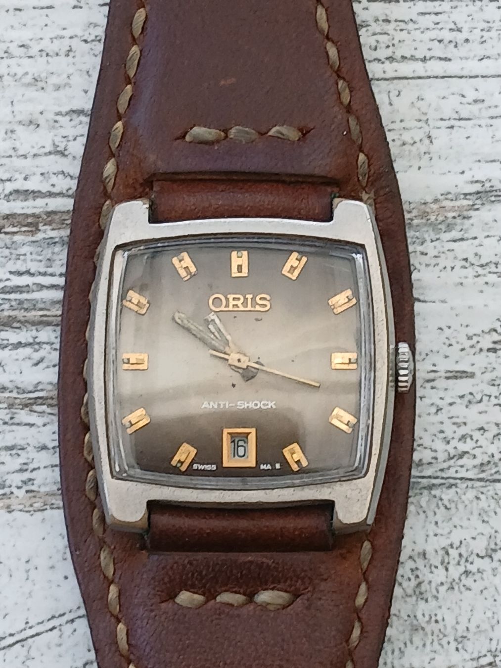 Oris Orologi: Oris Manual caliber 715 with date on leather strap 1960's – Usato da St-Cergue venduto da gar_x2b7 1