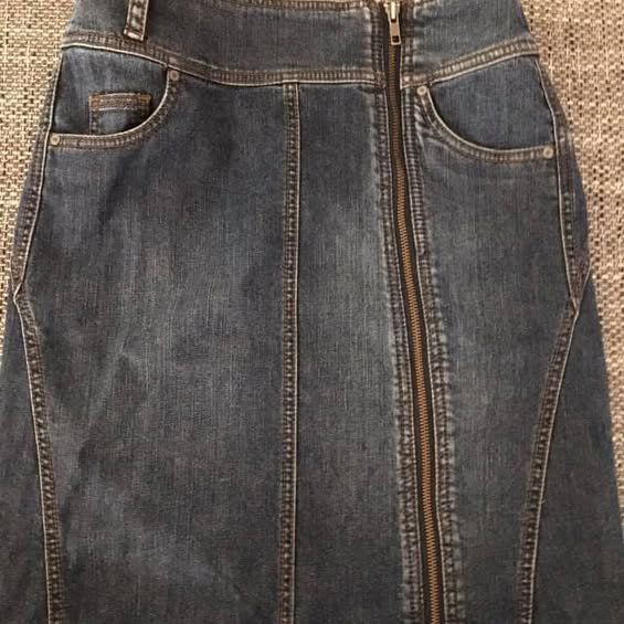 Röcke: Jeans Jupe Gr. S – Neu (gemäss Beschreibung) aus Duggingen von osere