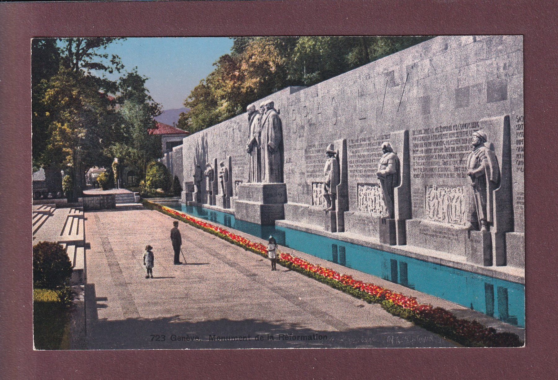 Cartoline postali: GENEVE - Monument de la Réformation – Usato da Pully venduto da nicecards