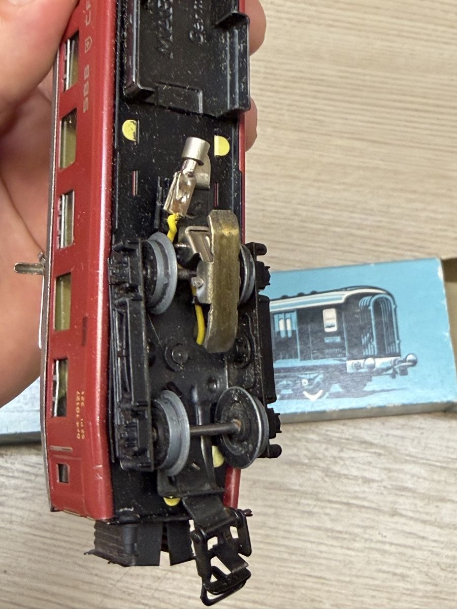 Märklin Modelleisenbahnen: Marklin Speisewagen SBB CFF 4035 HO – Gebraucht aus Herzogenbuchsee von ioa_zcm6 2