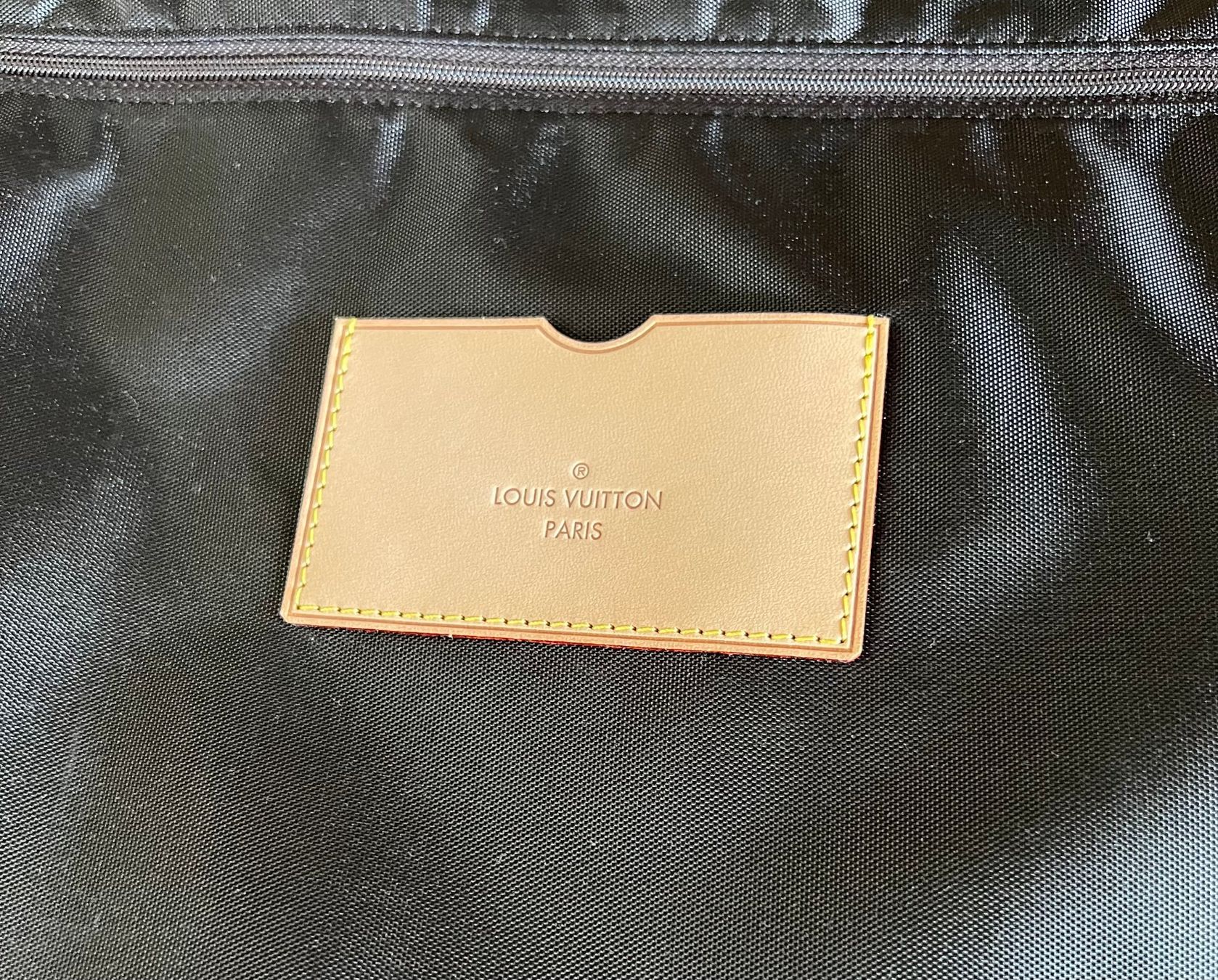 Altro in Aeronautica: Louis Vuitton Rollkoffer Pegase 55 – Usato da Zollikon venduto da Chica13.11. 2