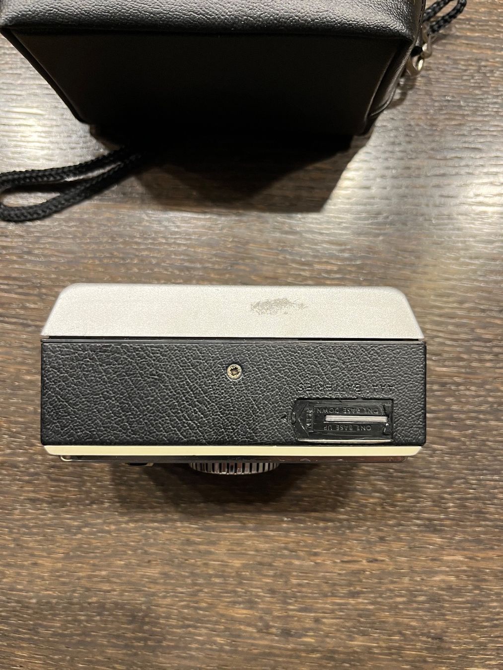 Kodak Fotocamera: Kodak Instamatic 104 – Usato da Solothurn venduto da Bagi1989 2