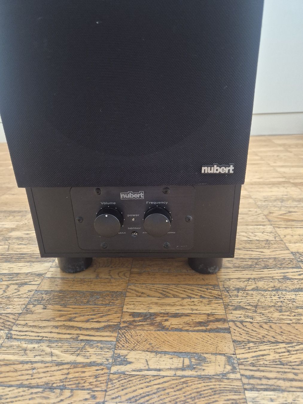 Nubert Haut-parleurs: Nubert NuBox Subwoofer – D'occasion à Zürich par Sands02 1