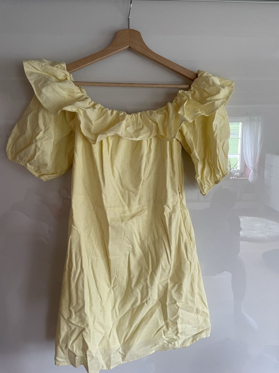 H&M Kleider: Sommerkleid H&M Gr. 38, schulterfrei – Gebraucht aus Hinwil von rubinstar4 3