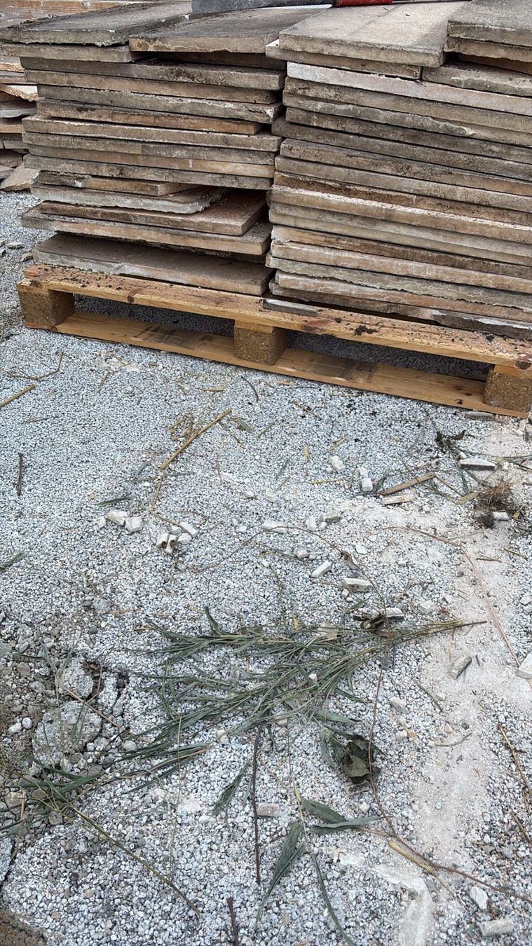 Revêtements de sol: Steinplatten Garten – D'occasion à Spreitenbach par mobileparts-schweiz 2
