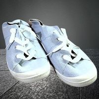 🩵👟 Damen Sneaker - Frisch, Hellblau & Nagelneu! 🌟💫