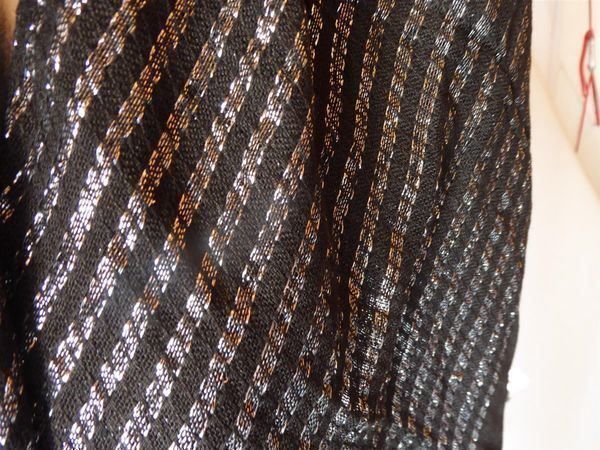 Foulard & Sciarpe: Schal, schwarz mit Silberstreifen – Nuovo (secondo la descrizione) da Pratteln venduto da sexty-nine-69 1