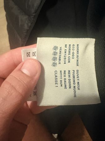 Moncler Steppjacke schwarz Grösse XL guter Zustand