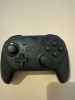 Nintendo Switch Pro Controller schwarz 