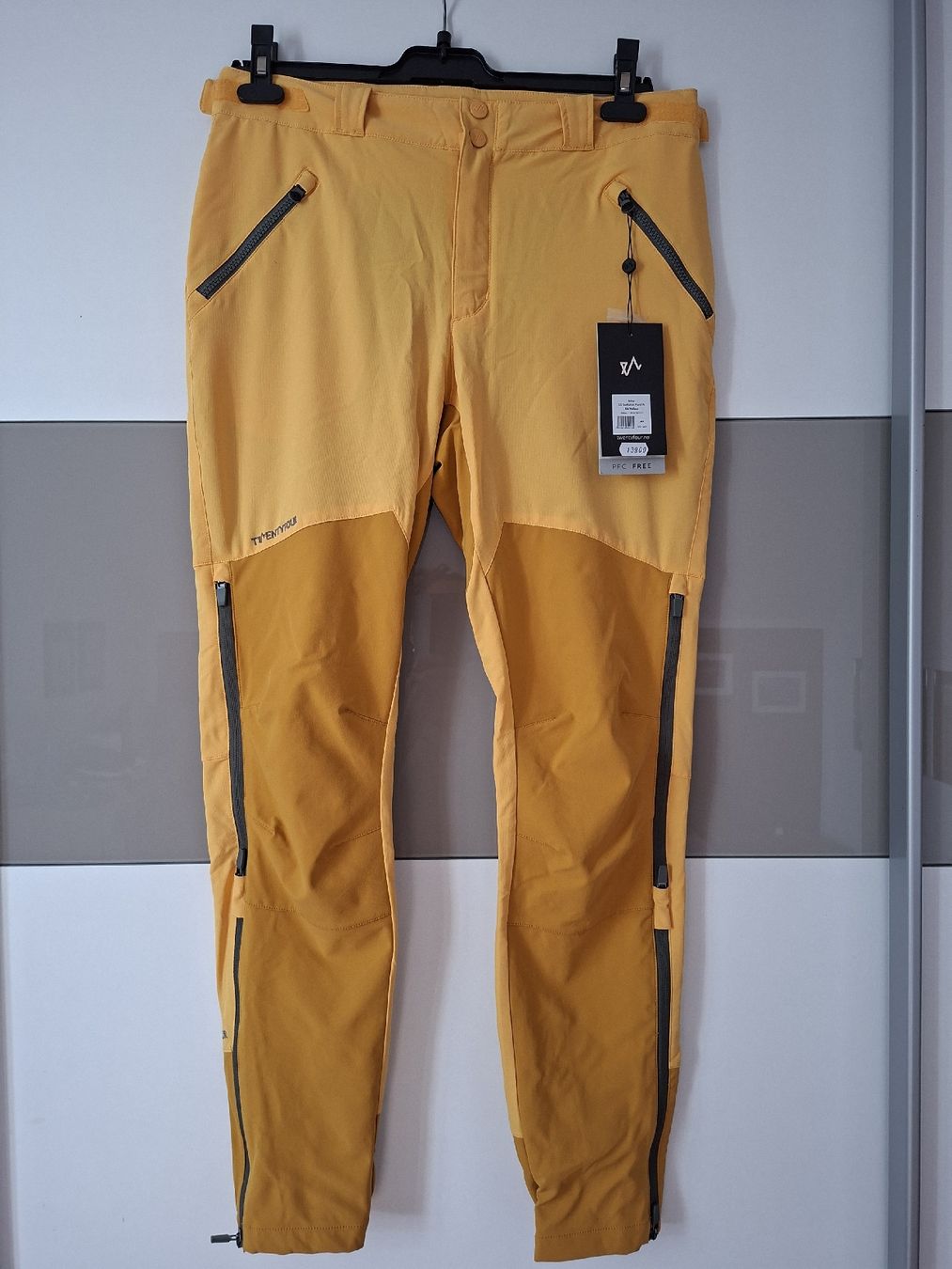 Pantaloni: Wanderhose Twentyfour, Gr. 40 – Nuovo (secondo la descrizione) da Hausen AG venduto da Emirfinn
