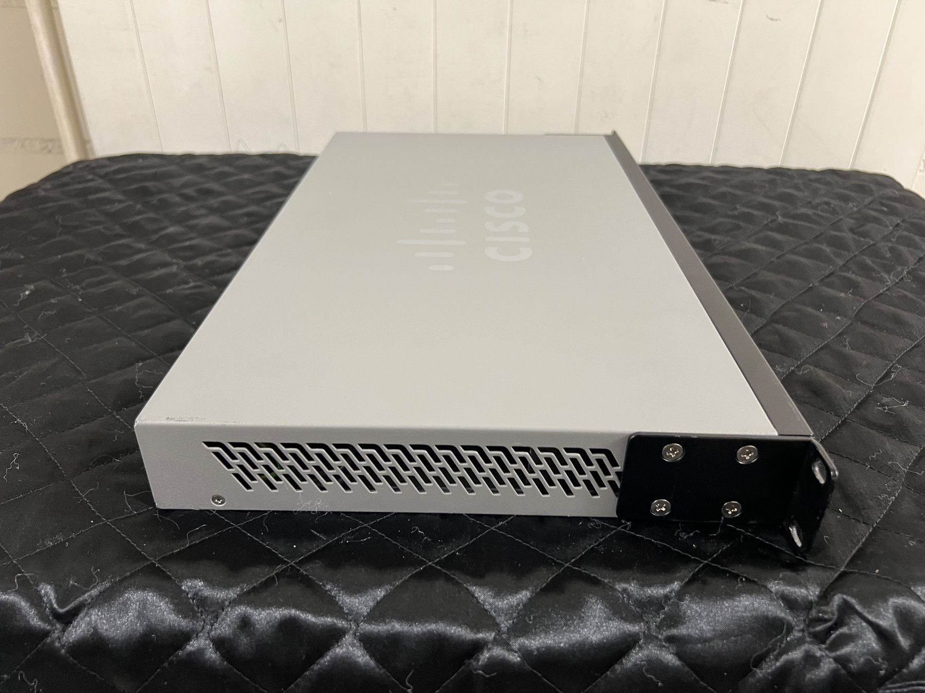 Hubs & Switches: Cisco SG300-28PP – Gebraucht aus Kirchberg SG von EPGaemperle 4