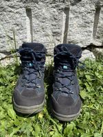 Wanderschuh von Lowa 35