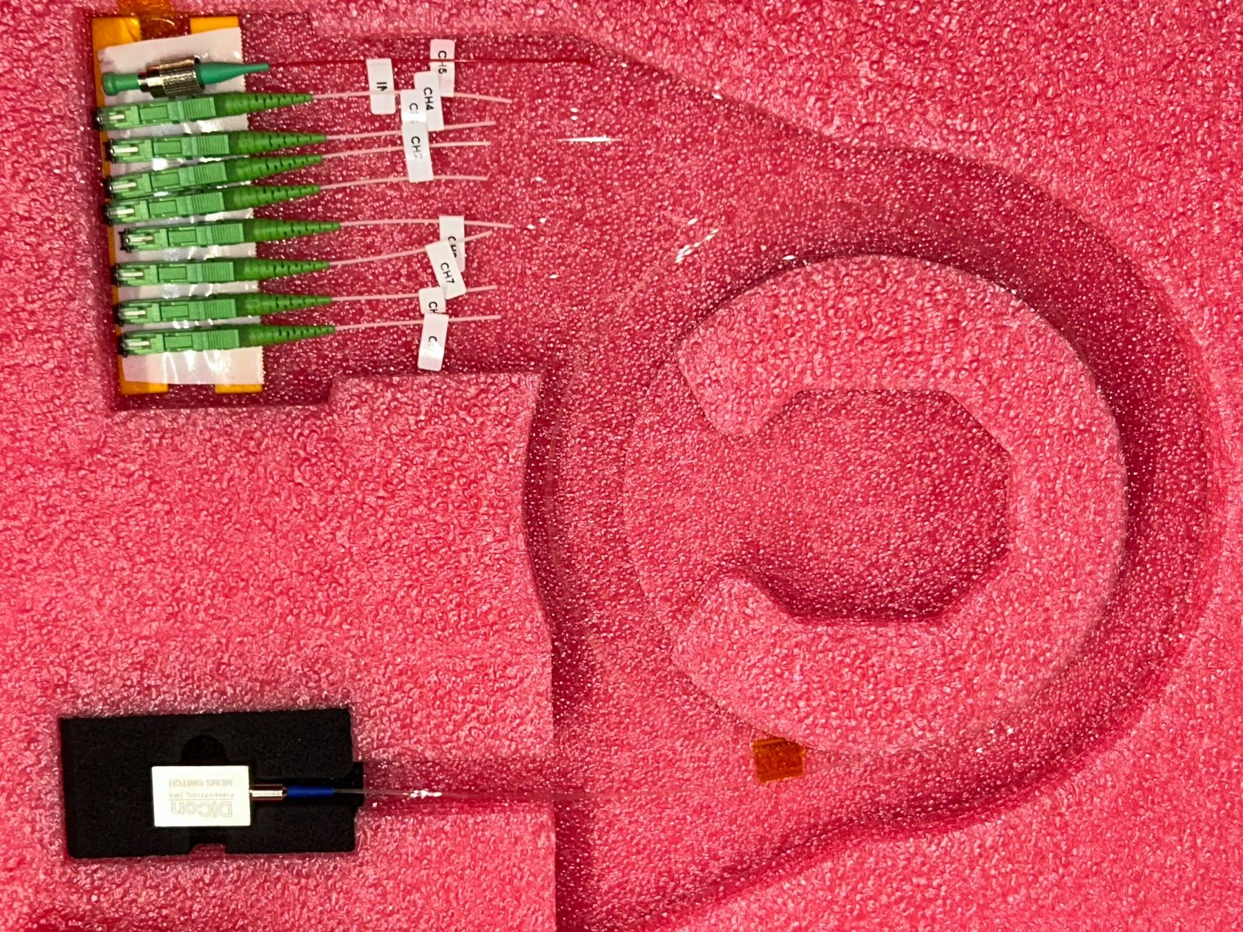 Kabel: Glasfaser Switch 1x8 MEMS OPTICAL Switch – Gebraucht aus Schupfart von philippb06