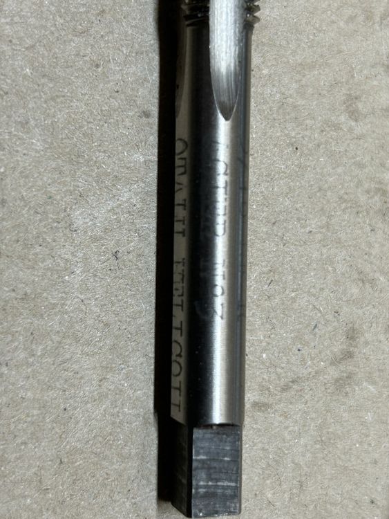 Tous les outils: Gewinde Reparatur Heli-Coil 5/16“ – D'occasion à Erlenbach im Simmental par Norija 1