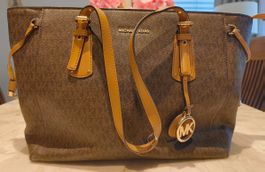 Michael Kors Tasche plus Portemonnaie - Wie neu