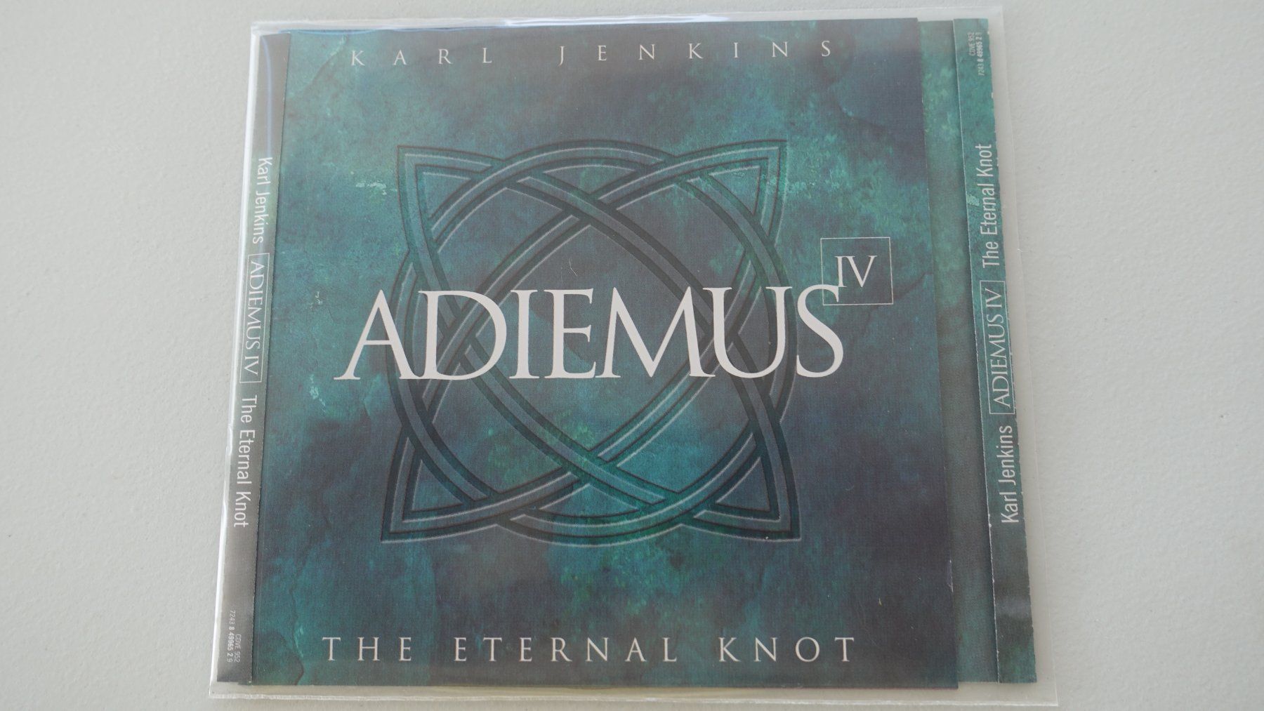 CD: CD - Adiemus - THE ETERNAL KNOT – Usato da Schwyz venduto da Burnsdesign