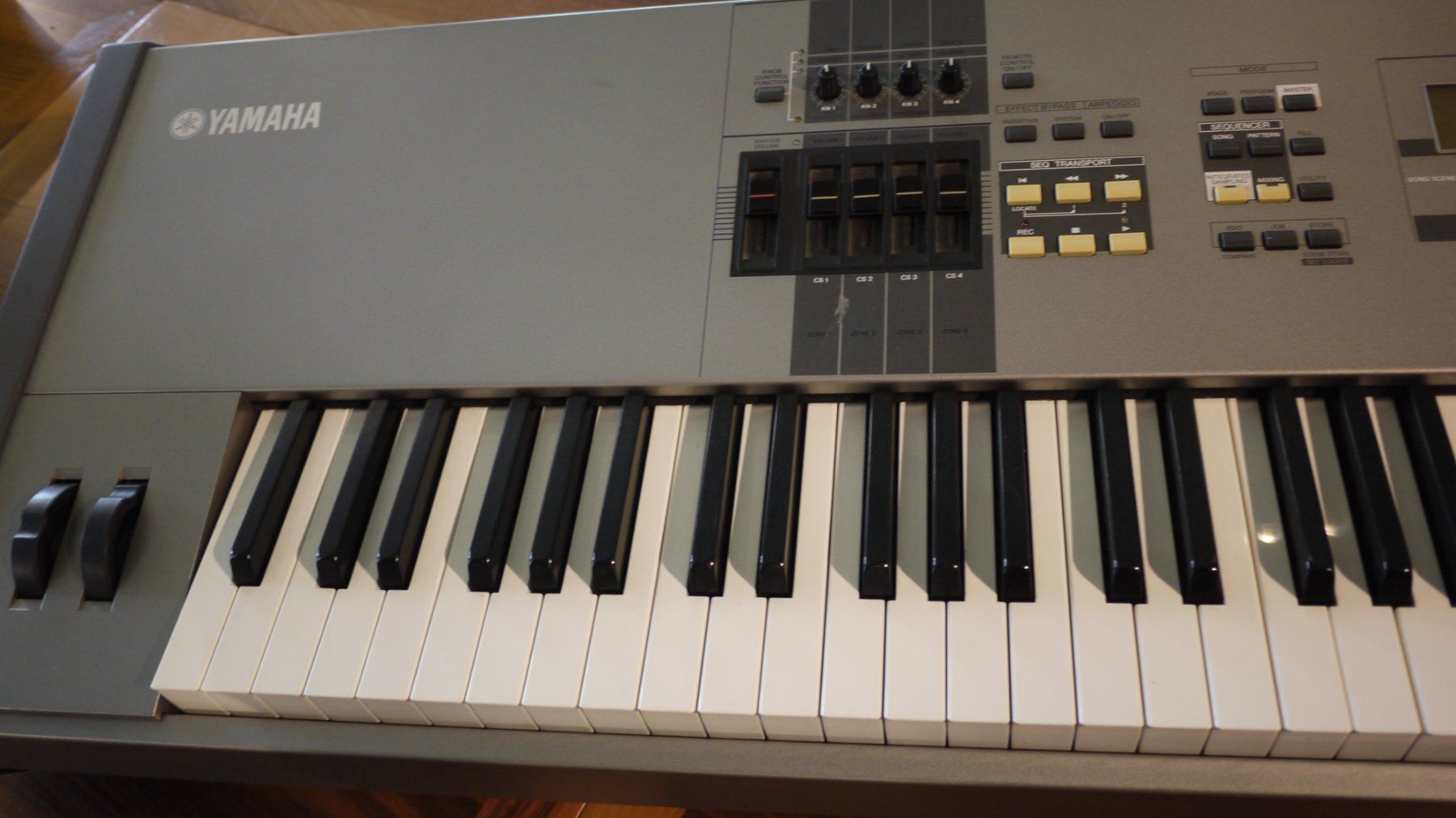 Yamaha Strumenti musicali: YAMAHA Motif 8 Synthesizer – Usato da Kaiserstuhl venduto da MoritzMinder 2