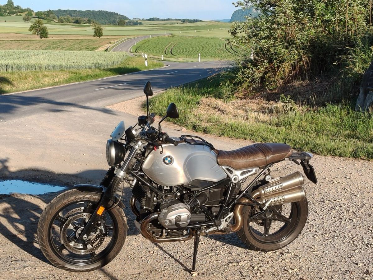 BMW Strada: BMW R Nine T – Usato da Schaffhausen venduto da Buell1125CR 9