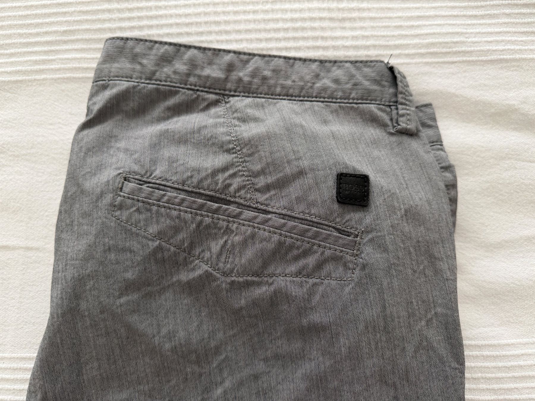 Hugo Boss Hosen: Hugo Boss Sommerhose, Grösse 50 – Gebraucht aus Nänikon von marcusg70 2