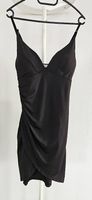 Schönes Kleid Gr. M Stretch neu