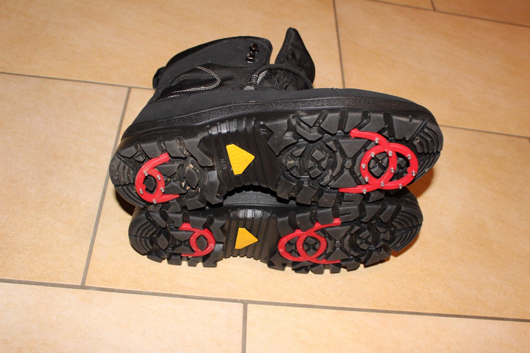 Herrenschuhe: Herren Winterschuhe Grösse 44 – Gebraucht aus Schinznach-Dorf von Drn006 2