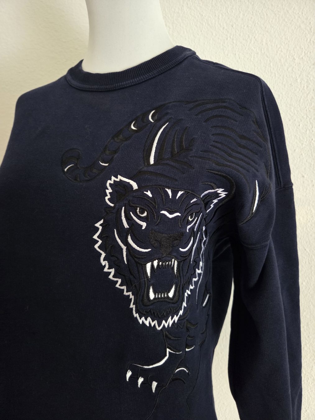 Kenzo Pullover & Sweatshirts: Kenzo Pullover Grösse 38 – Gebraucht aus Hünenberg See von Atsemet 1