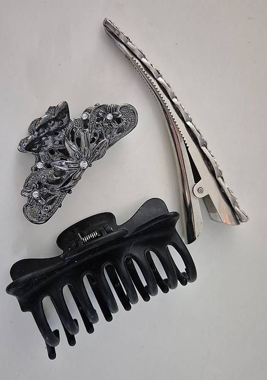 Accessoires pour cheveux: Haarklammern zu verschenken – D'occasion à St. Erhard par Saskia0