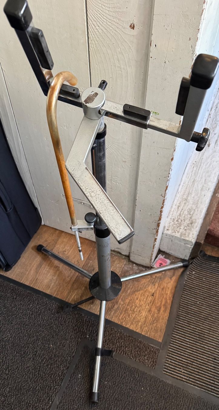 Strumenti musicali: Antike  Akkordeon  halter – Usato da Grabs venduto da mayram27