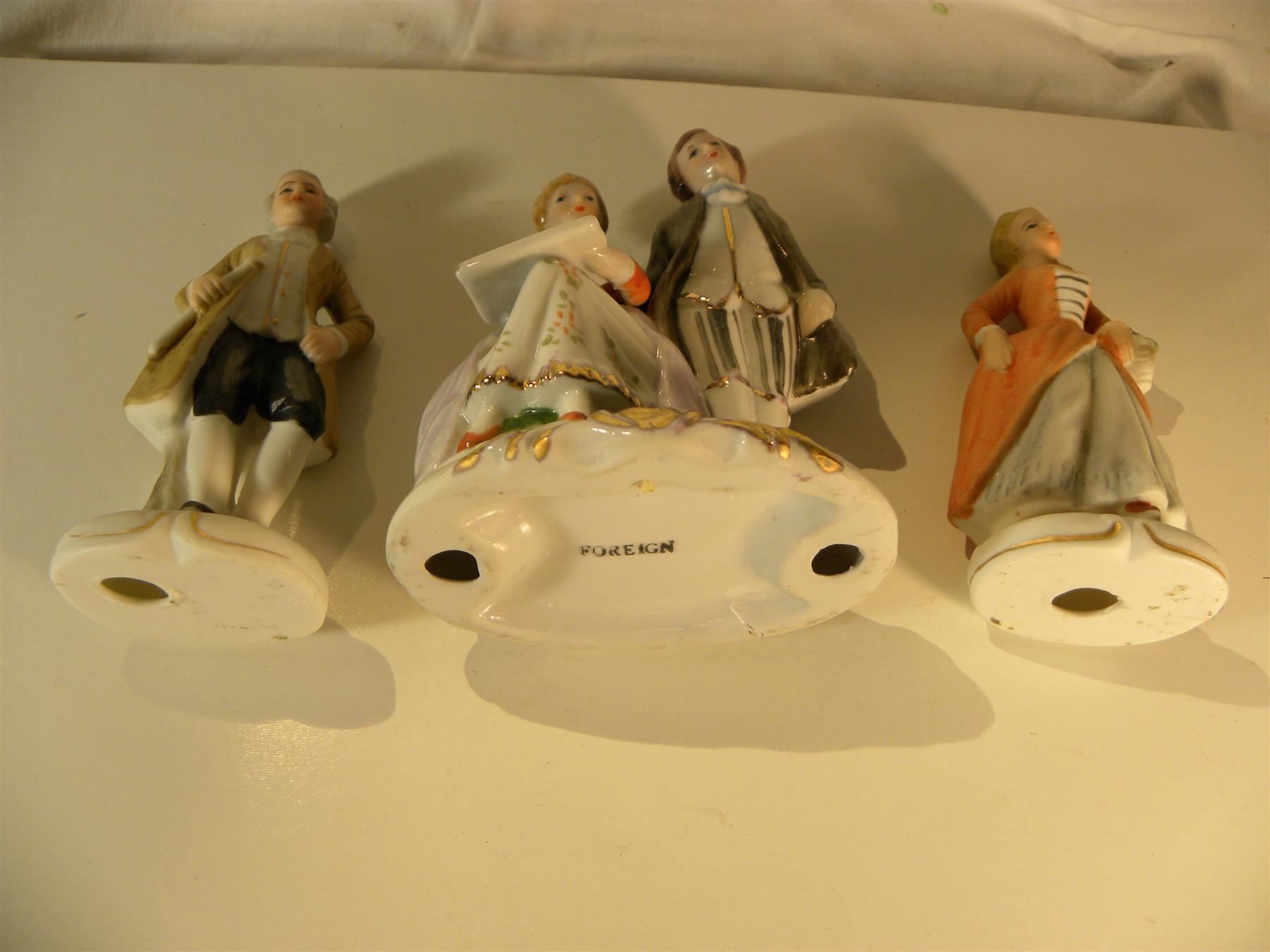 Statuette: Wunderschöne Figurengruppe 4-teilig – Usato da Reinach venduto da Taysalmon 4