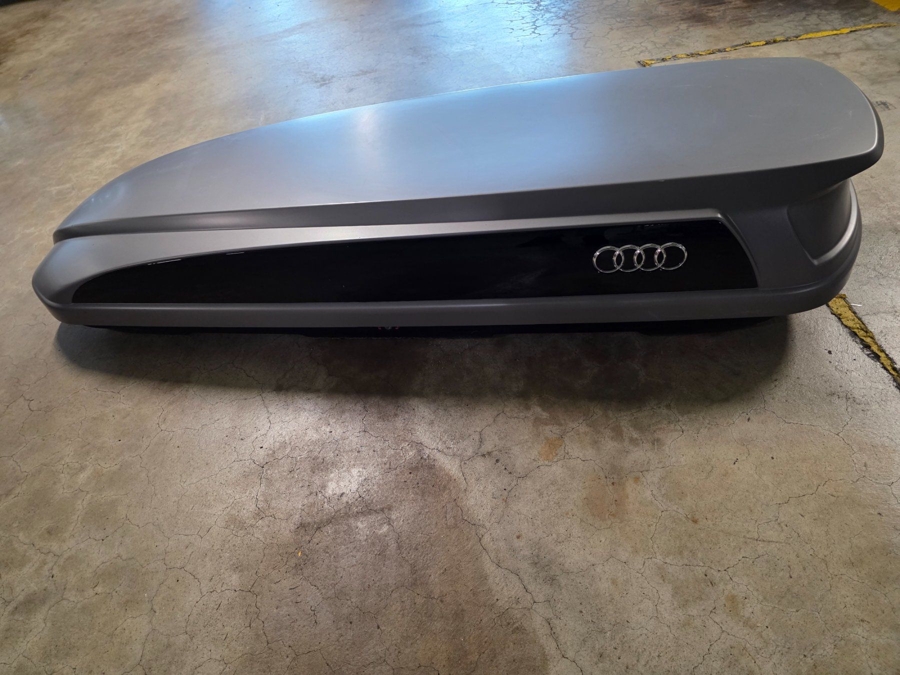 Box da tetto: Original Audi Dachbox Komplett – Usato da Flamatt venduto da AdrianRS 2