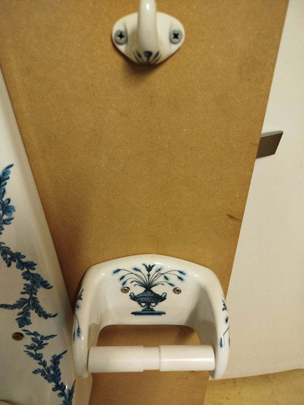 Lavabi & lavandini: Ensemble lave main et accessoires – Usato da La Chaux-de-Fonds venduto da Emmaus2300CDF 6