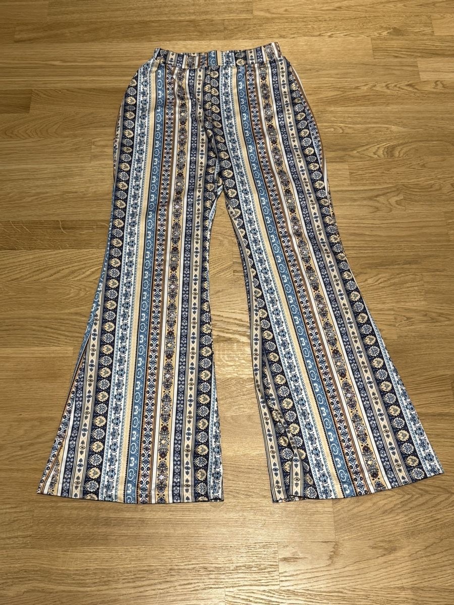 Shein Pantalons: Hose – D'occasion à Brunnen par pel_vk7g 1