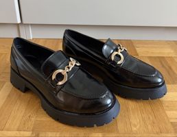 Elegante schwarze Loafer Grösse 36