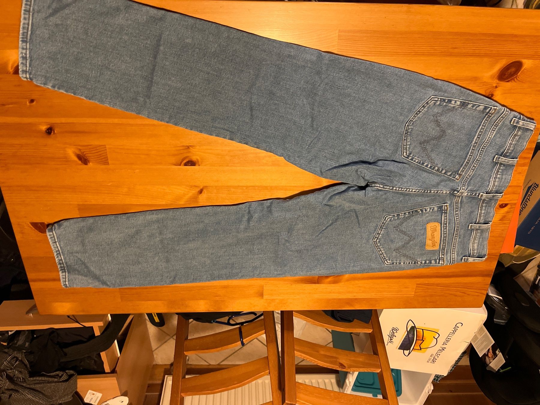 Wrangler Jeans: Jeans Wrangler bleu clair – Gebraucht aus Château d'Oex von cla_7tch 2