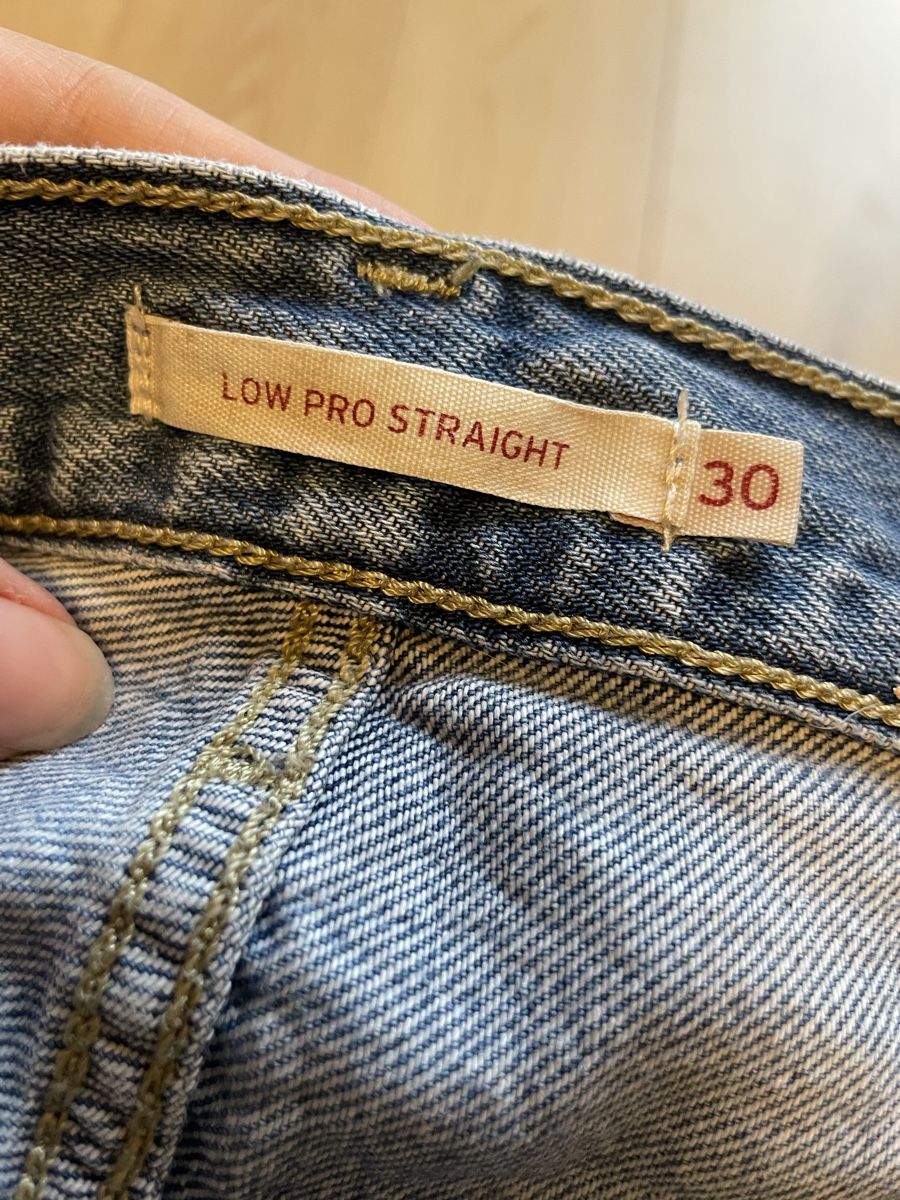 Levi's Jeans: Levis Jeans StraightCut – Usato da Uitikon Waldegg venduto da lor_b2rv 2