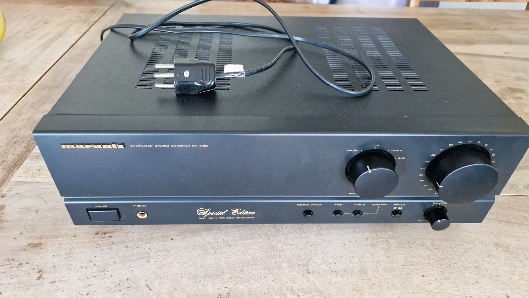 Marantz Amplificatori: Marantz PM40SE Vollverstärker – Usato da Zürich venduto da Milarit1
