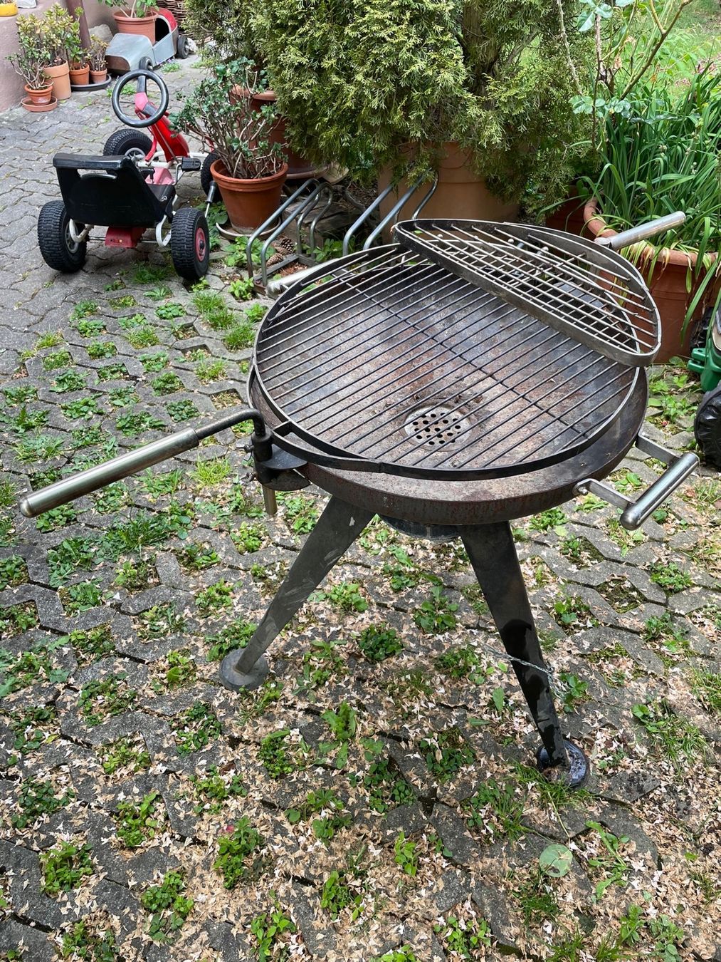 Cheminée d'extérieur: Feuerschale/Grill – D'occasion à Dübendorf par s_a_8gmj 2