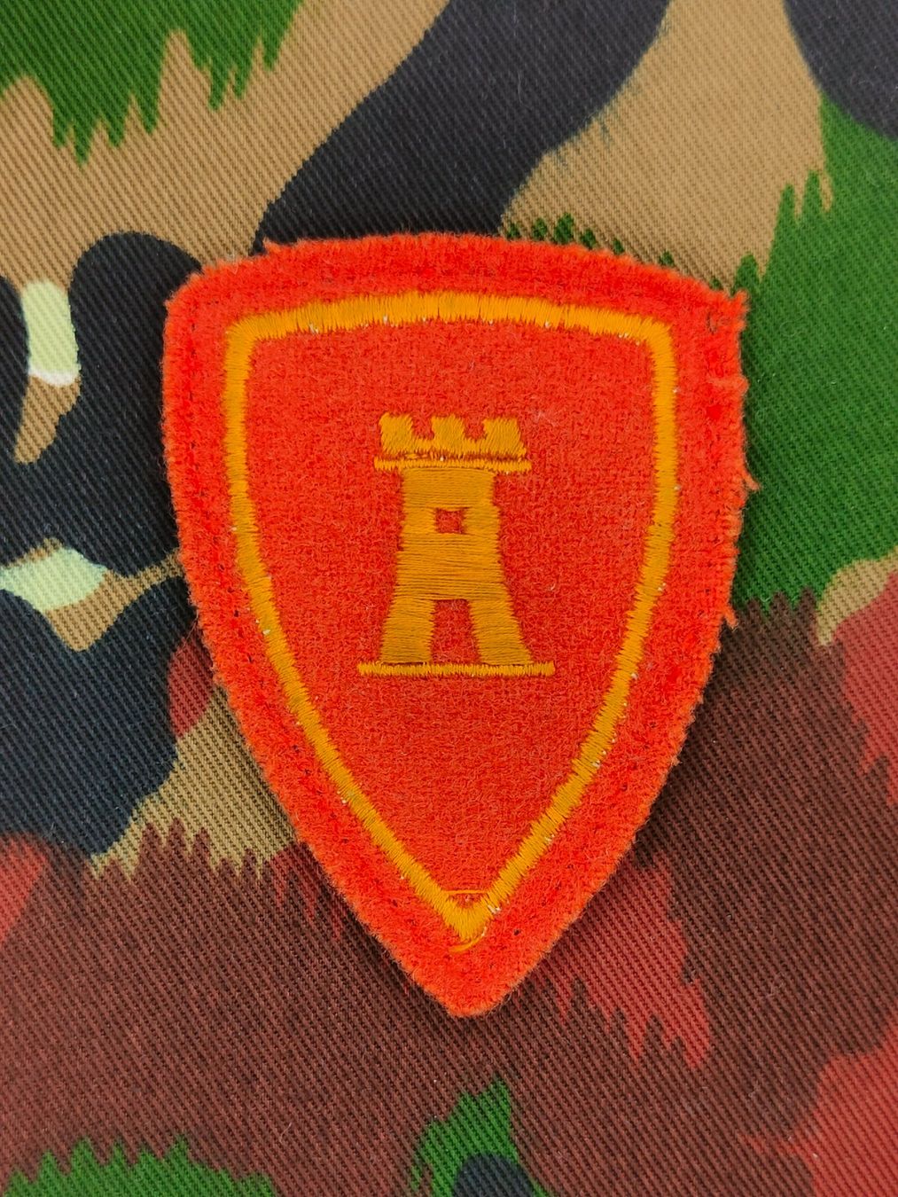 Schweizer Armee Placchette & Badge: Funktionsabzeichen Werkkompanie Ord. 1949, Variante 3 – Usato da Bauma venduto da SwissMilitaria