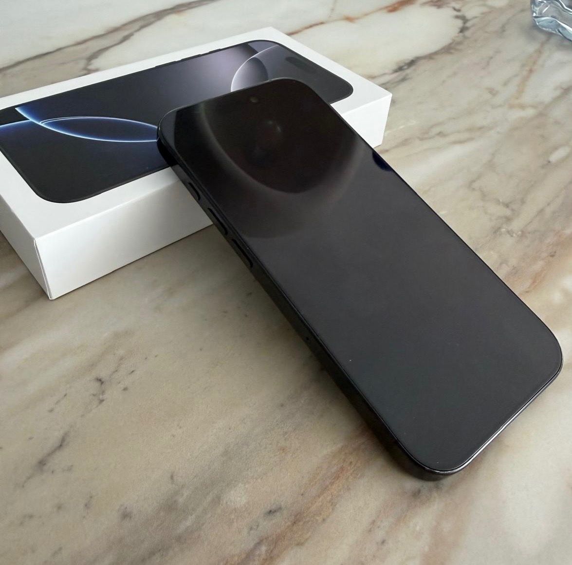 Apple Telefoni cellulari / Smartphones: Smartphone Apple iPhone 16 Pro, 128GB – Usato da Gudo venduto da Mirkolino92 2