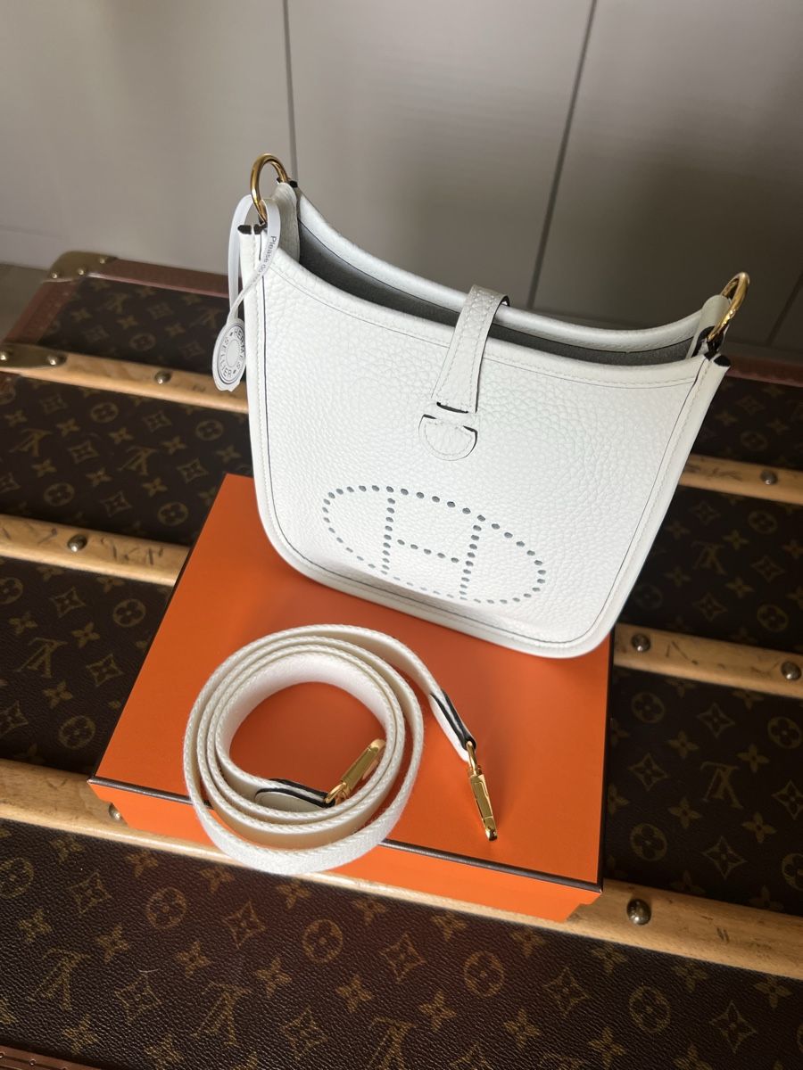 Hermès Borse da donna: Hermès Sac Évelyne 16 Amazone - Fullset – Nuovo (secondo la descrizione) da Kilchberg ZH venduto da happyymee 1