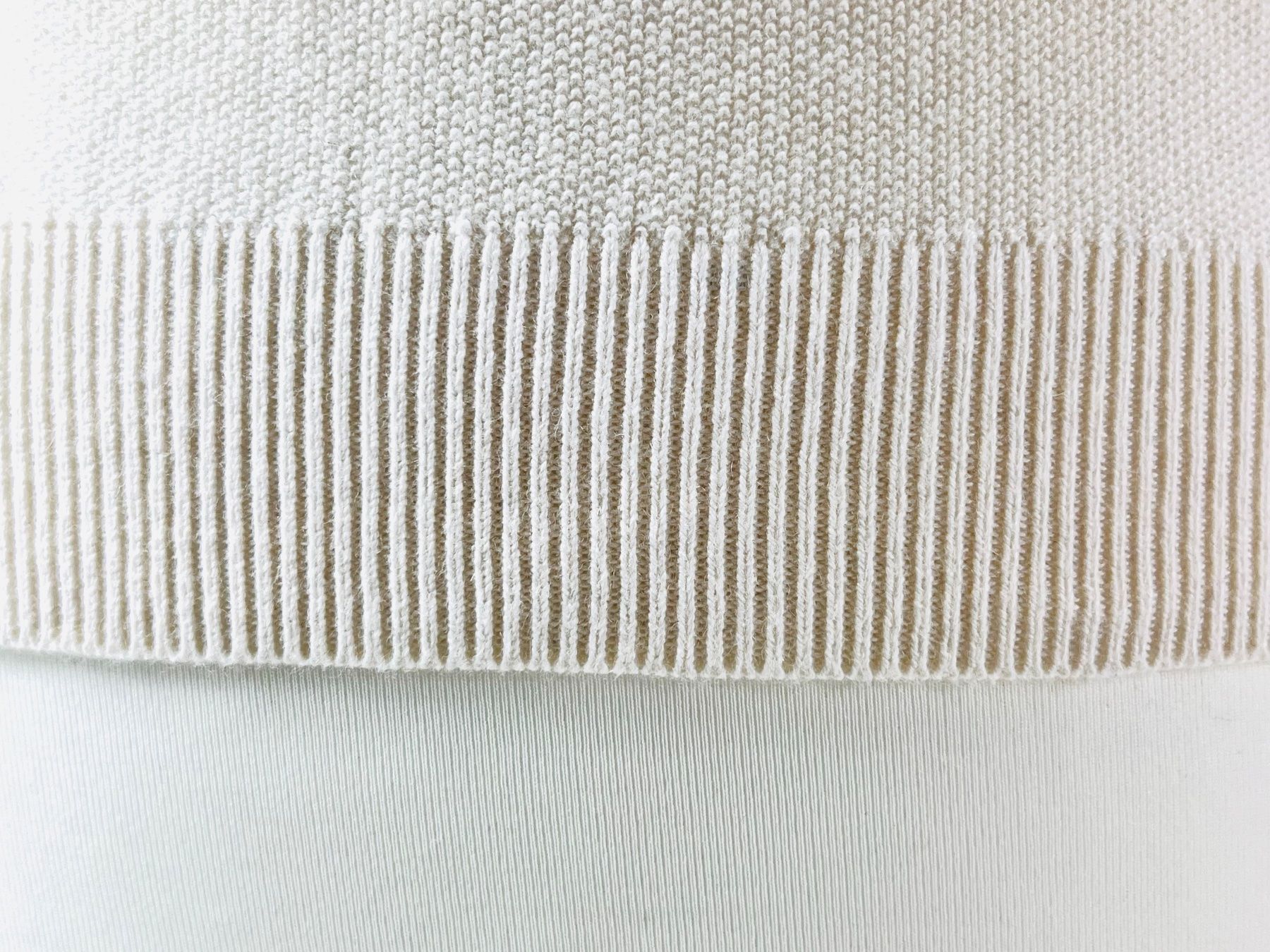 Jil Sander Maglioni & Felpe: Edler Damen Pullover JIL SANDER Navy, Weiss/Orange, Gr. M – Usato da Zürich venduto da Arche_Brockenhaus 5