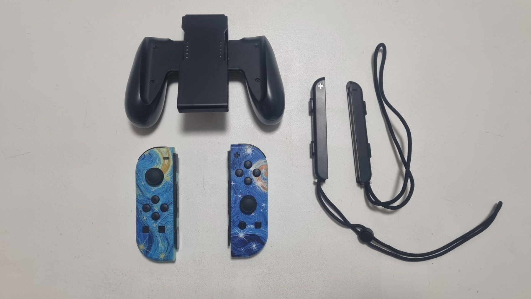 Controller: Nintendo Switch Joy Con Controllers mit Griff LED beleuchten – Usato da Birsfelden venduto da val_d9c2 3