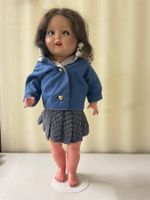 Plasticbaby Germany Puppe mit dunkeln Haaren