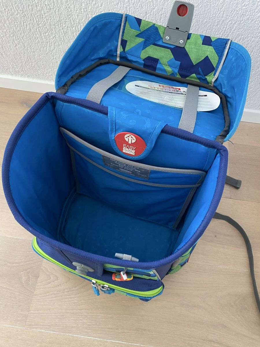 Step by Step Borse & Zaini: Schulrucksack – Usato da Berikon venduto da michiboller 1