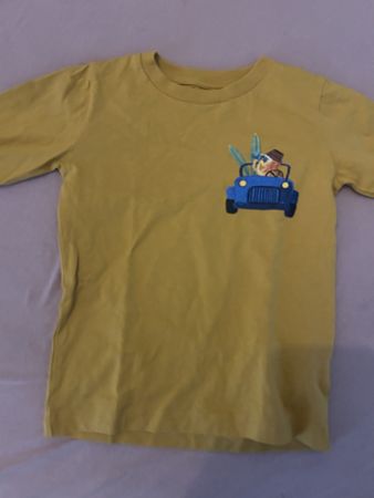 Gelbes Next T-Shirt Safari Löwe im Jeep Grösse 2-3 J. Top Zu