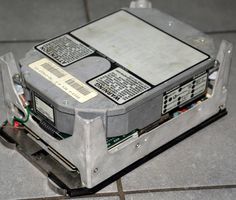 Festplatte HDD Micropolis 1325 69 Mb 5,25" Disque dur