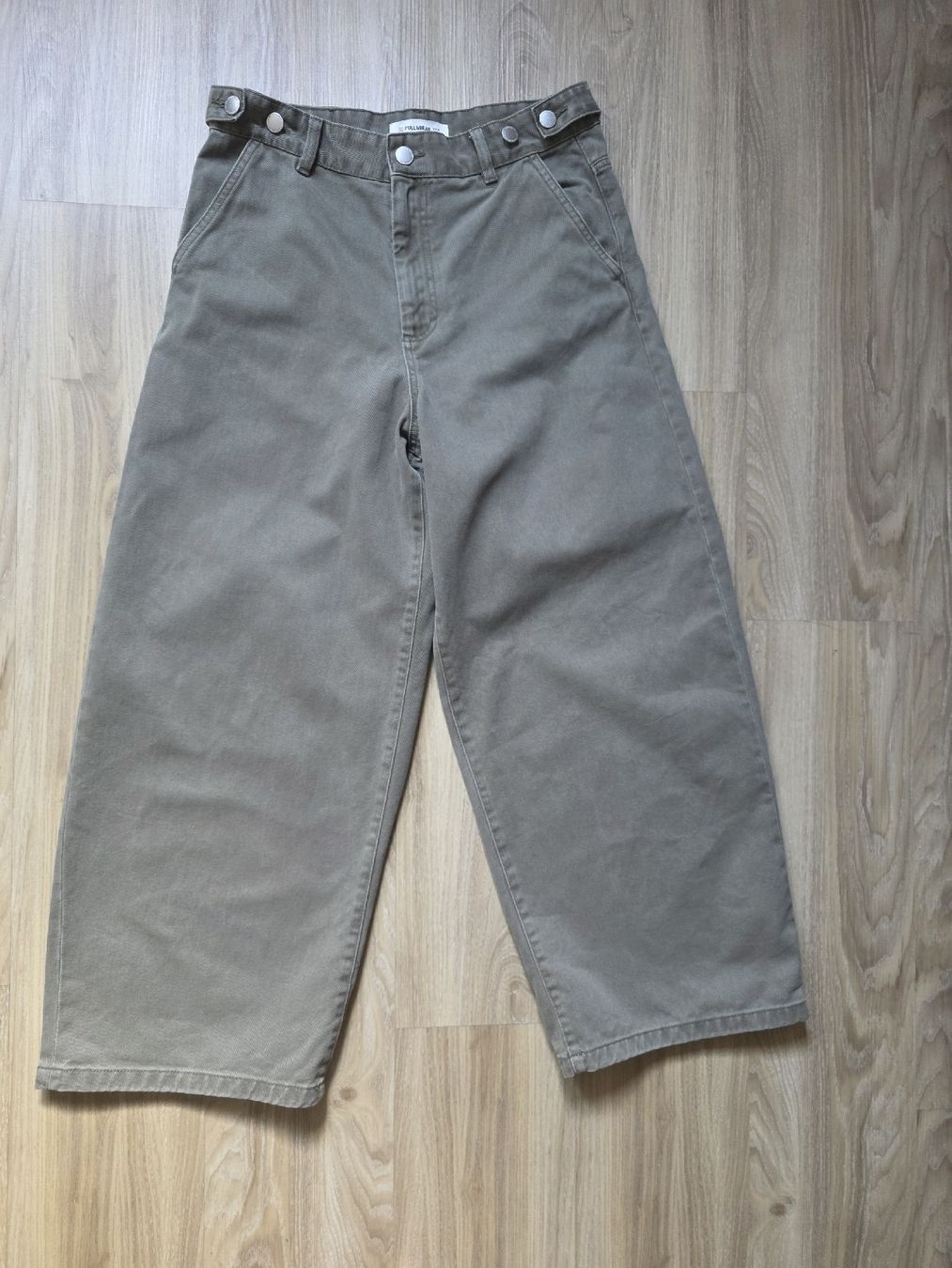 Pull&Bear Jeans: Pull&Bear Wide Leg Jeans Gr. 38 – Khaki – Neu (gemäss Beschreibung) aus Interlaken von NataliiaS